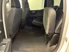 Used 2019  Chevrolet Silverado 1500 4WD Crew Cab 147" Custom Trail Boss at AutoCenters Bonne Terre near Bonne Terre&comma; MO