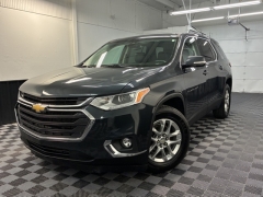 Used 2020  Chevrolet Traverse 4d SUV AWD LT Cloth w&sol;1LT at AutoCenters Bonne Terre near Bonne Terre&comma; MO