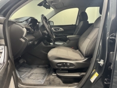 Used 2019  Chevrolet Traverse 4d SUV FWD LT Cloth w/1LT at AutoCenters Bonne Terre near Bonne Terre, MO