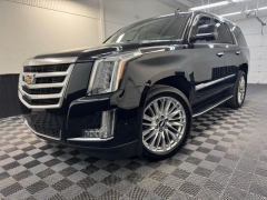 Used 2020  Cadillac Escalade 4d SUV 4WD Luxury at AutoCenters Bonne Terre near Bonne Terre&comma; MO