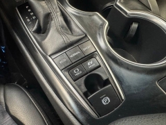 Used 2018  Toyota Camry Hybrid XLE CVT &lpar;Natl&rpar; at AutoCenters Bonne Terre near Bonne Terre&comma; MO