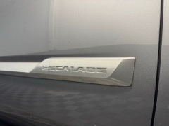 Used 2019  Cadillac Escalade 4d SUV 4WD Premium Luxury at AutoCenters Bonne Terre near Bonne Terre&comma; MO