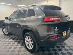 Used 2017  Jeep Cherokee 4d SUV 4WD Latitude V6 at AutoCenters Bonne Terre near Bonne Terre&comma; MO