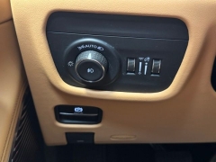 Used 2022  Jeep Grand Cherokee Summit Reserve 4x4 at AutoCenters Bonne Terre near Bonne Terre&comma; MO