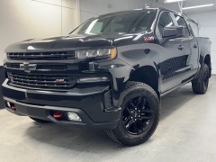 Used 2020 Chevrolet Silverado 1500 4WD Crew Cab 147" LT Trail Boss at AutoCenters Bonne Terre near Bonne Terre, MO