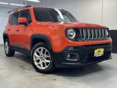 Used 2018 Jeep Renegade 4d SUV FWD Latitude at AutoCenters Bonne Terre near Bonne Terre, MO