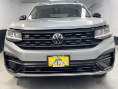 Used 2023 Volkswagen Atlas 3.6L V6 SEL R-Line Black 4MOTION at AutoCenters Bonne Terre near Bonne Terre, MO