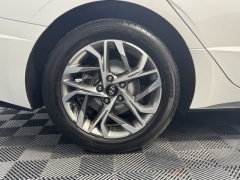 Used 2021  Hyundai Sonata SE 2&period;5L at AutoCenters Bonne Terre near Bonne Terre&comma; MO