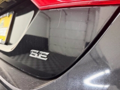 Used 2019  Toyota Camry SE Auto &lpar;Natl&rpar; at AutoCenters Bonne Terre near Bonne Terre&comma; MO