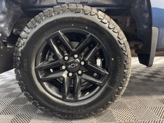 Used 2021  Chevrolet Silverado 1500 4WD Crew Cab 147" Custom Trail Boss at AutoCenters Bonne Terre near Bonne Terre&comma; MO