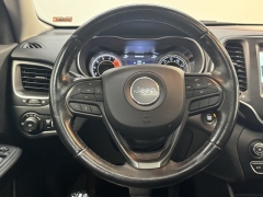 Used 2019 Jeep Cherokee 4d SUV 4WD Trailhawk 3.2L at AutoCenters Bonne Terre near Bonne Terre, MO