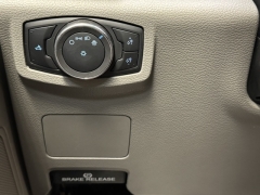 Used 2022 Ford Super Duty F-250 SRW 4WD Crew Cab Box at AutoCenters Bonne Terre near Bonne Terre, MO