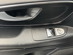 Used 2022 Mercedes-Benz Metris Passenger Van Standard Roof 126" Wheelbase at AutoCenters Bonne Terre near Bonne Terre, MO