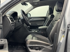 Used 2023 Volkswagen Atlas 3.6L V6 SEL R-Line Black 4MOTION at AutoCenters Bonne Terre near Bonne Terre, MO