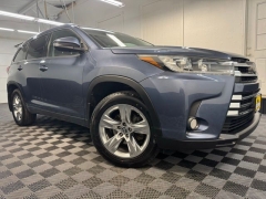 Used 2017  Toyota Highlander Limited V6 AWD &lpar;Natl&rpar; at AutoCenters Bonne Terre near Bonne Terre&comma; MO
