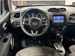 Used 2018 Jeep Renegade 4d SUV FWD Latitude at AutoCenters Bonne Terre near Bonne Terre, MO