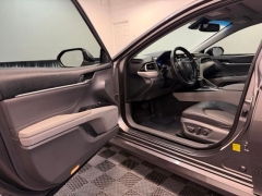 Used 2018  Toyota Camry 4d Sedan XLE at AutoCenters Bonne Terre near Bonne Terre&comma; MO