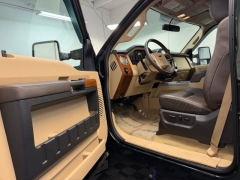 Used 2016  Ford Super Duty F-350 4WD Crew Cab King Ranch SRW at AutoCenters Bonne Terre near Bonne Terre&comma; MO