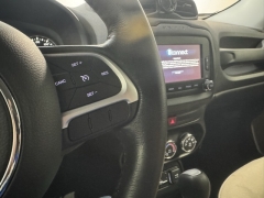 Used 2017  Jeep Renegade 4d SUV FWD Latitude at AutoCenters Bonne Terre near Bonne Terre, MO