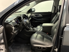 Used 2020  Chevrolet Traverse 4d SUV AWD LT Cloth w&sol;1LT at AutoCenters Bonne Terre near Bonne Terre&comma; MO