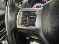 Used 2020  Ram 1500 Classic Express 4x4 Crew Cab 5'7" Box at AutoCenters Bonne Terre near Bonne Terre&comma; MO