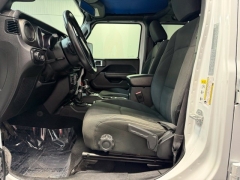 Used 2018  Jeep Wrangler Unlimited Sport S 4x4 at AutoCenters Bonne Terre near Bonne Terre&comma; MO