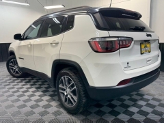 Used 2020  Jeep Compass 4d SUV FWD Latitude Sun&sol;Wheel Pkg at AutoCenters Bonne Terre near Bonne Terre&comma; MO