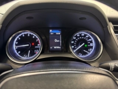 Used 2019  Toyota Camry 4d Sedan SE at AutoCenters Bonne Terre near Bonne Terre&comma; MO