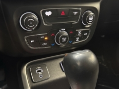 Used 2021 Jeep Compass Latitude FWD at AutoCenters Bonne Terre near Bonne Terre, MO