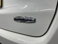 Used 2020  Jeep Compass 4d SUV FWD Latitude Sun&sol;Wheel Pkg at AutoCenters Bonne Terre near Bonne Terre&comma; MO