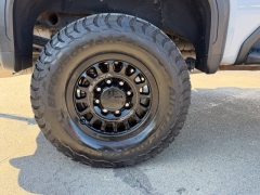 Used 2025  GMC Sierra 2500HD 4WD Crew Cab 159" AT4X Dsl at AutoCenters Bonne Terre near Bonne Terre&comma; MO