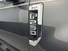 Used 2017 Ford Super Duty F-250 SRW 4WD Crew Cab Box at AutoCenters Bonne Terre near Bonne Terre, MO