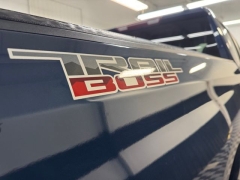 Used 2021  Chevrolet Silverado 1500 4WD Crew Cab 147" Custom Trail Boss at AutoCenters Bonne Terre near Bonne Terre&comma; MO