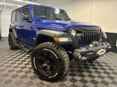 Used 2018  Jeep Wrangler Unlimited Sport 4x4 at AutoCenters Bonne Terre near Bonne Terre&comma; MO