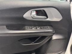 Used 2018  Chrysler Pacifica 4d Wagon Touring L at AutoCenters Bonne Terre near Bonne Terre&comma; MO