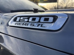 Used 2020  Ram 1500 Big Horn 4x4 Crew Cab 5'7" Box at AutoCenters Bonne Terre near Bonne Terre&comma; MO