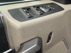 Used 2019 Ford Super Duty F-350 SRW 4WD Crew Cab Box at AutoCenters Bonne Terre near Bonne Terre, MO