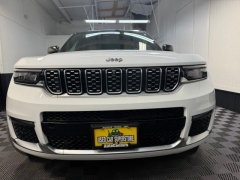 Used 2023  Jeep Grand Cherokee L Summit Reserve 4x4 at AutoCenters Bonne Terre near Bonne Terre&comma; MO