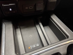 Used 2022  GMC Sierra 2500HD 4WD Crew Cab 159" AT4 at AutoCenters Bonne Terre near Bonne Terre&comma; MO