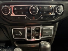 Used 2018  Jeep Wrangler Unlimited 4d SUV 4WD Sahara at AutoCenters Bonne Terre near Bonne Terre&comma; MO