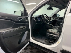 Used 2023  GMC Acadia AWD 4dr AT4 at AutoCenters Bonne Terre near Bonne Terre&comma; MO