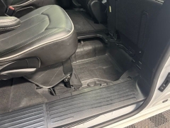 Used 2025  Chrysler Pacifica Limited FWD at AutoCenters Bonne Terre near Bonne Terre&comma; MO