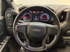 Used 2019  Chevrolet Silverado 1500 4WD Crew Cab 147" Custom Trail Boss at AutoCenters Bonne Terre near Bonne Terre&comma; MO