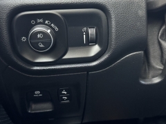 Used 2020  Ram 1500 Big Horn 4x4 Crew Cab 5'7" Box at AutoCenters Bonne Terre near Bonne Terre&comma; MO