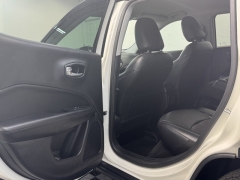 Used 2019 Jeep Compass Altitude FWD at AutoCenters Bonne Terre near Bonne Terre, MO