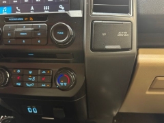 Used 2018  Ford F-150 4WD SuperCrew XLT 5 1&sol;2 at AutoCenters Bonne Terre near Bonne Terre&comma; MO