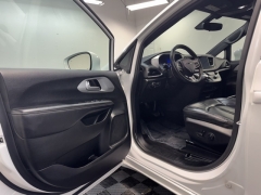 Used 2018  Chrysler Pacifica 4d Wagon Touring L at AutoCenters Bonne Terre near Bonne Terre&comma; MO