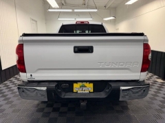 Used 2018  Toyota Tundra 4WD SR5 Double Cab 6&period;5' Bed 5&period;7L &lpar;Natl&rpar; at AutoCenters Bonne Terre near Bonne Terre&comma; MO