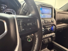 Used 2021  GMC Sierra 1500 4WD Crew Cab 147" Elevation at AutoCenters Bonne Terre near Bonne Terre&comma; MO