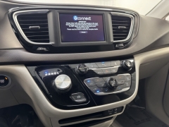 Used 2018 Chrysler Pacifica 4d Wagon Touring L at AutoCenters Bonne Terre near Bonne Terre, MO